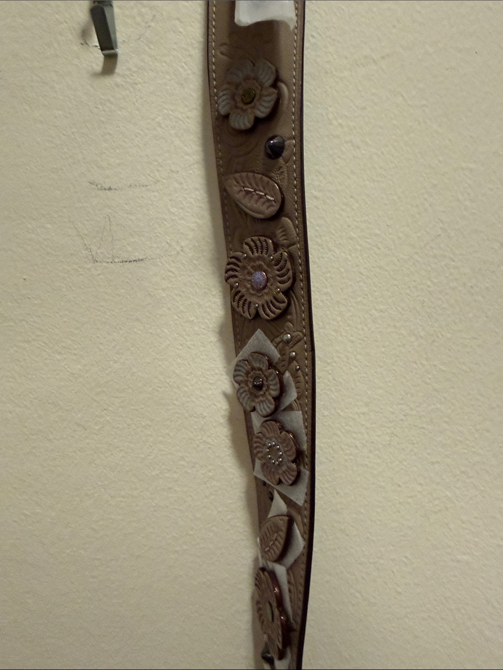 Coach Taupe Leather Bag Strap with Silver Hardware - Picture 4 of 6